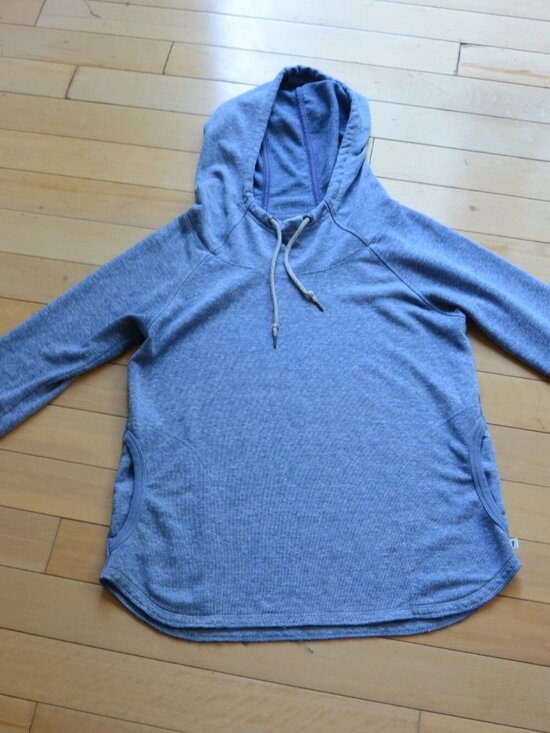 Toad&Co Sweaters - toad & co Hoodie Sweatshirt size M